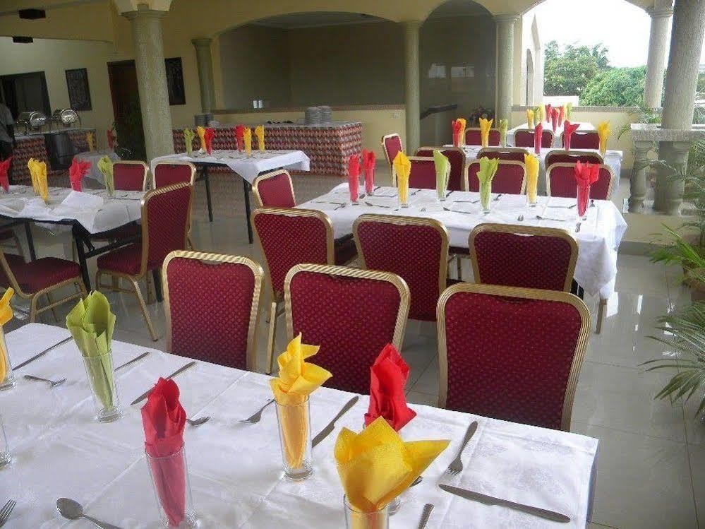 Hotel Residence Flamani Lomé Eksteriør bilde